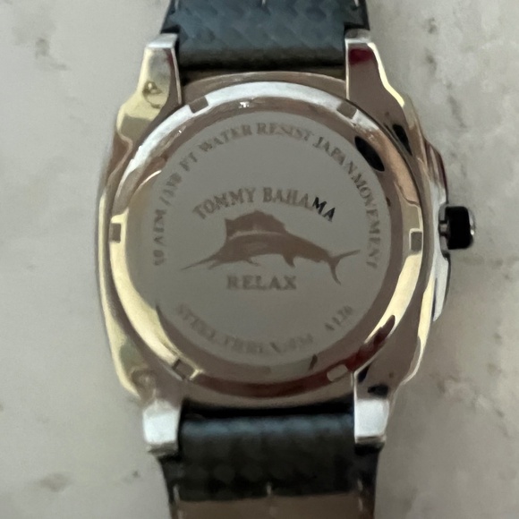 Men’s Tommy Bahama Relax Watch - Picture 6 of 9